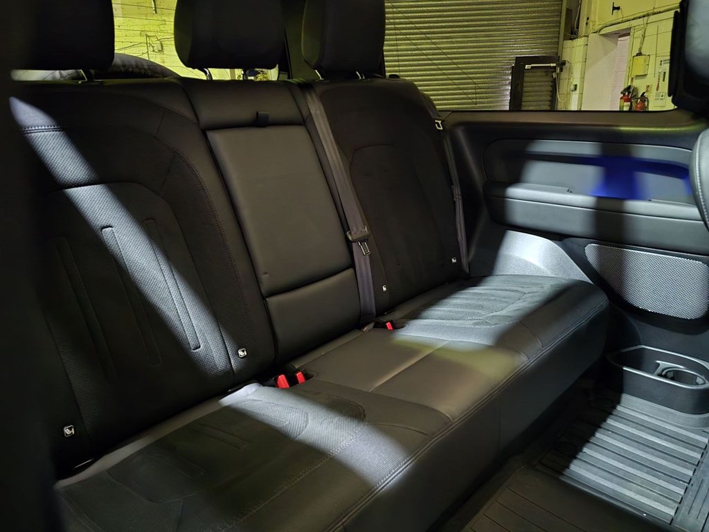 Used Land Rover Defender 2021 for sale - 77499075: Photo 13