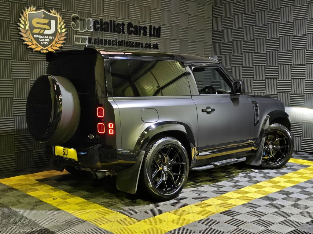 Used Land Rover Defender 2021 for sale - 77499075: Photo 20