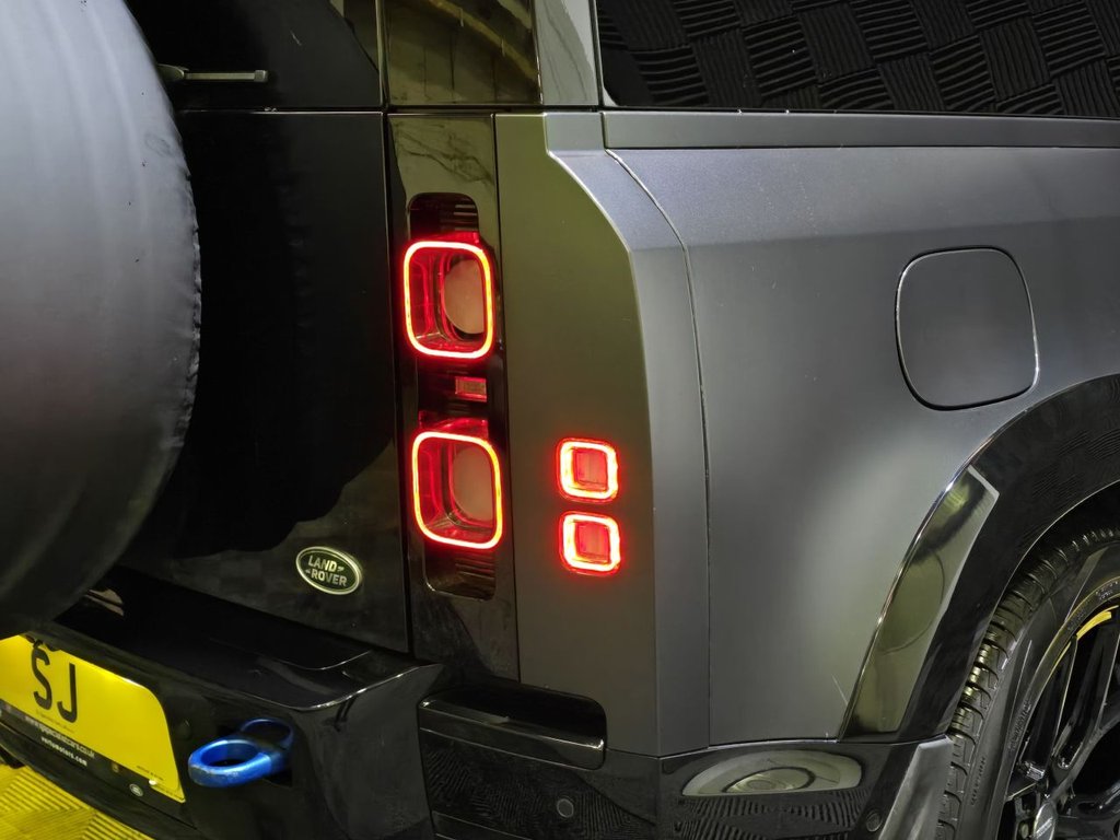 Used Land Rover Defender 2021 for sale - 77499075: Photo 22