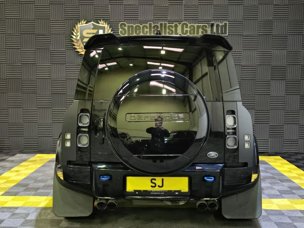 Used Land Rover Defender 2021 for sale - 77499075: Photo 5