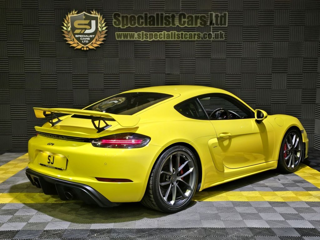 Used Porsche Cayman 2020 for sale - 77835331: Photo 16
