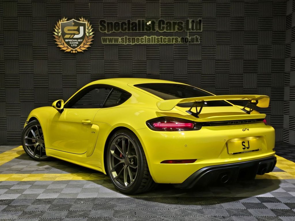 Used Porsche Cayman 2020 for sale - 77835331: Photo 20