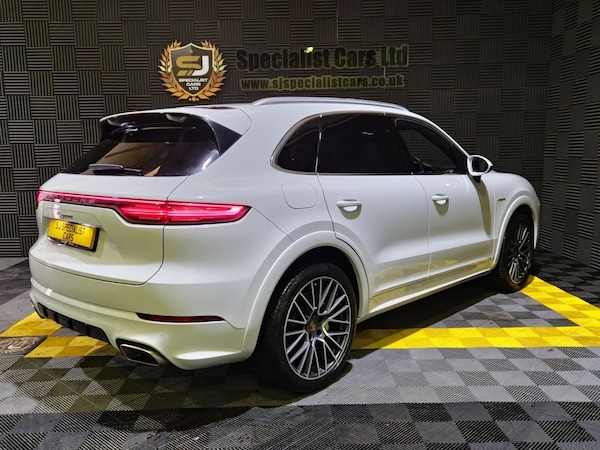 Used Porsche Cayenne 2022 for sale - 72910958: Photo 28