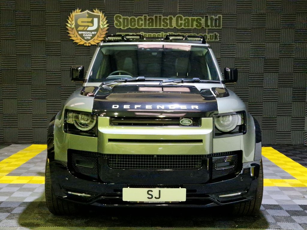 Used Land Rover Defender 2023 for sale - 77498715: Photo 2