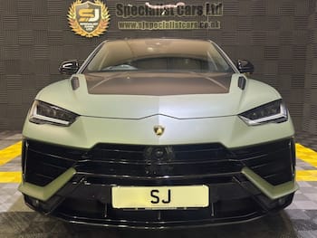 Used Lamborghini Urus 2023 for sale - 79667384: Photo