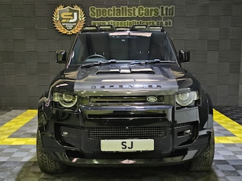 Used Land Rover Defender 2023 for sale - 79022484: Photo
