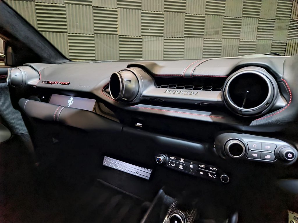 Used Ferrari 812 Superfast 2019 for sale - 76210794: Photo 16