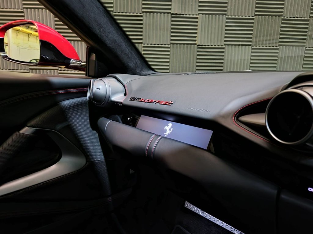 Used Ferrari 812 Superfast 2019 for sale - 76210794: Photo 17