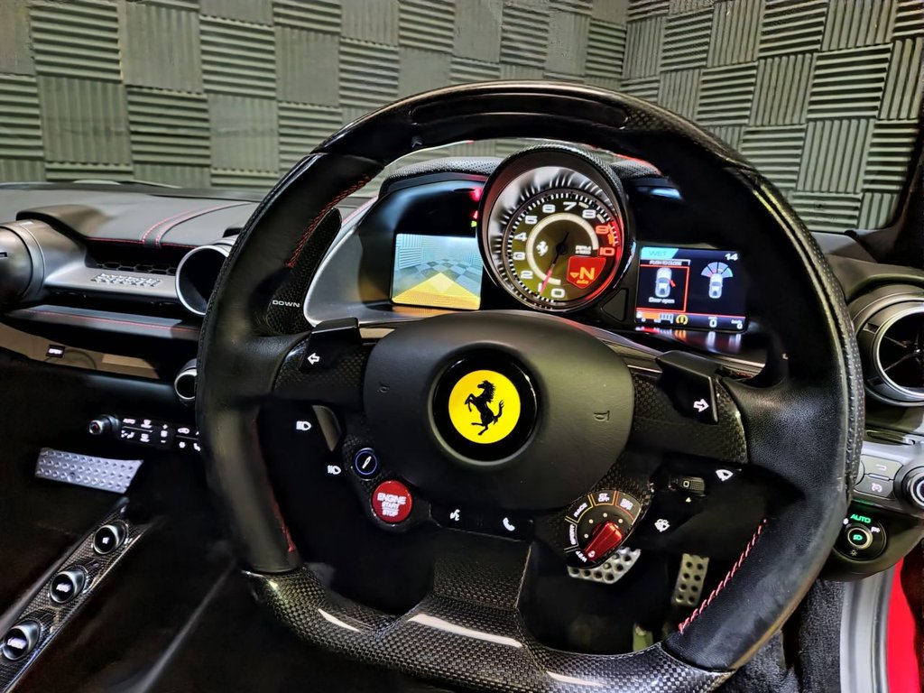 Used Ferrari 812 Superfast 2019 for sale - 76210794: Photo 19