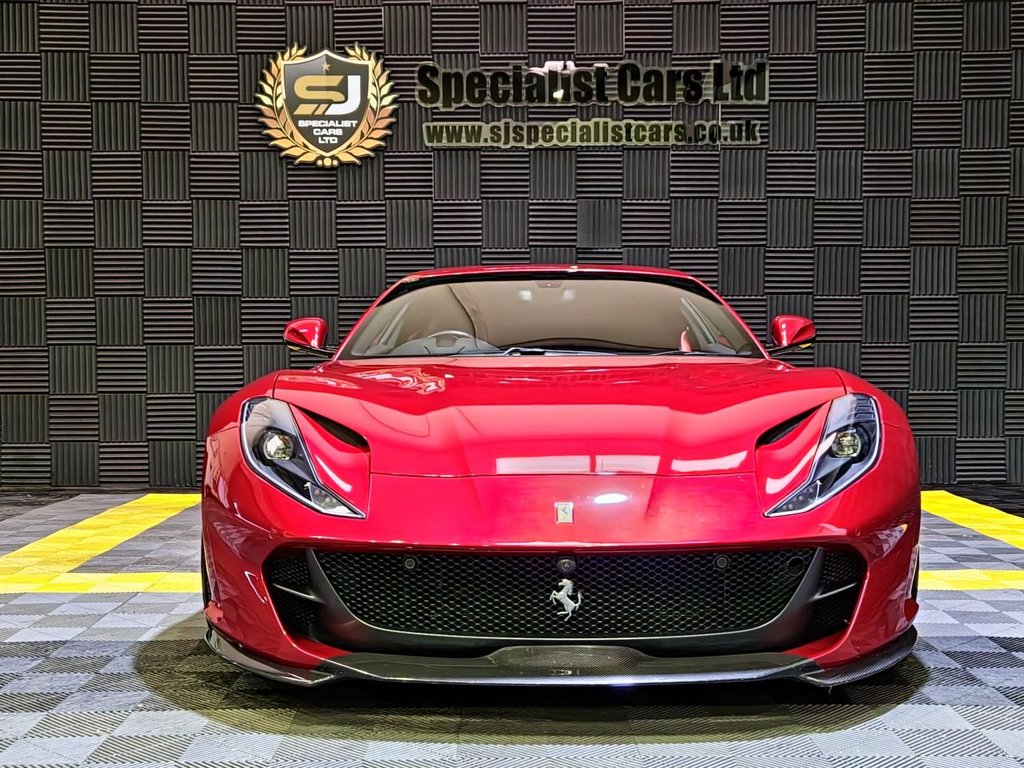 Used Ferrari 812 Superfast 2019 for sale - 76210794: Photo 2