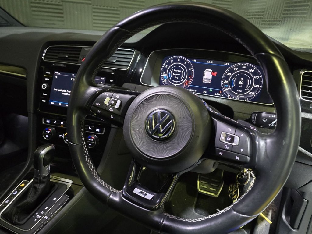 Used Volkswagen Golf 2018 for sale - 77621167: Photo 19