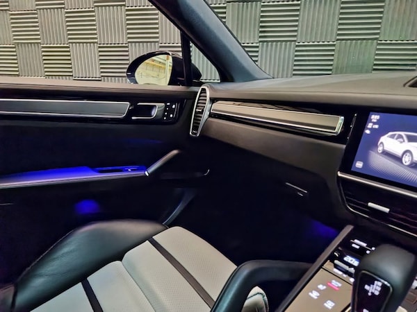 Used Porsche Cayenne 2023 for sale - 76185713: Photo 17