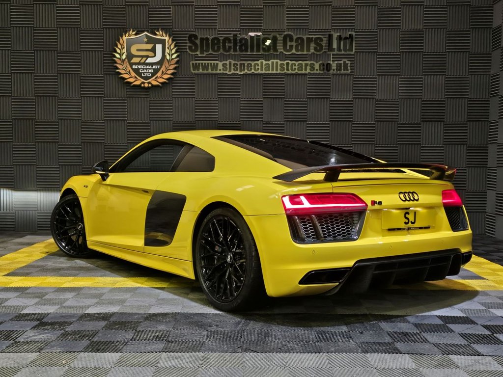 Used Audi R8 2015 for sale - 77643113: Photo 11