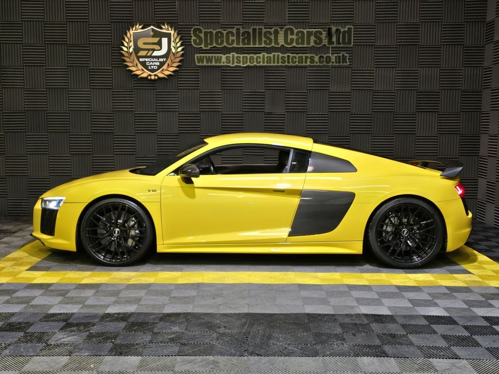 Used Audi R8 2015 for sale - 77643113: Photo 2