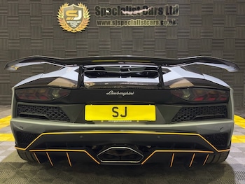 Used Lamborghini Aventador 2018 for sale - 79599191: Photo