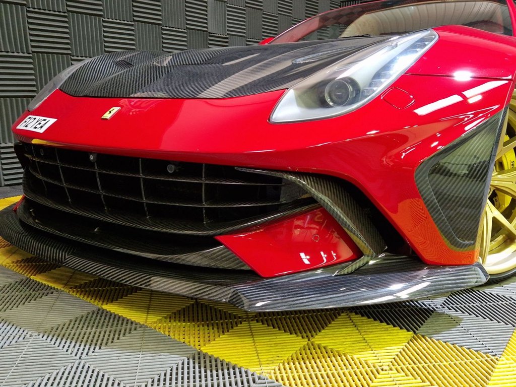 Used Ferrari F12 Berlinetta 2013 for sale - 76327868: Photo 10