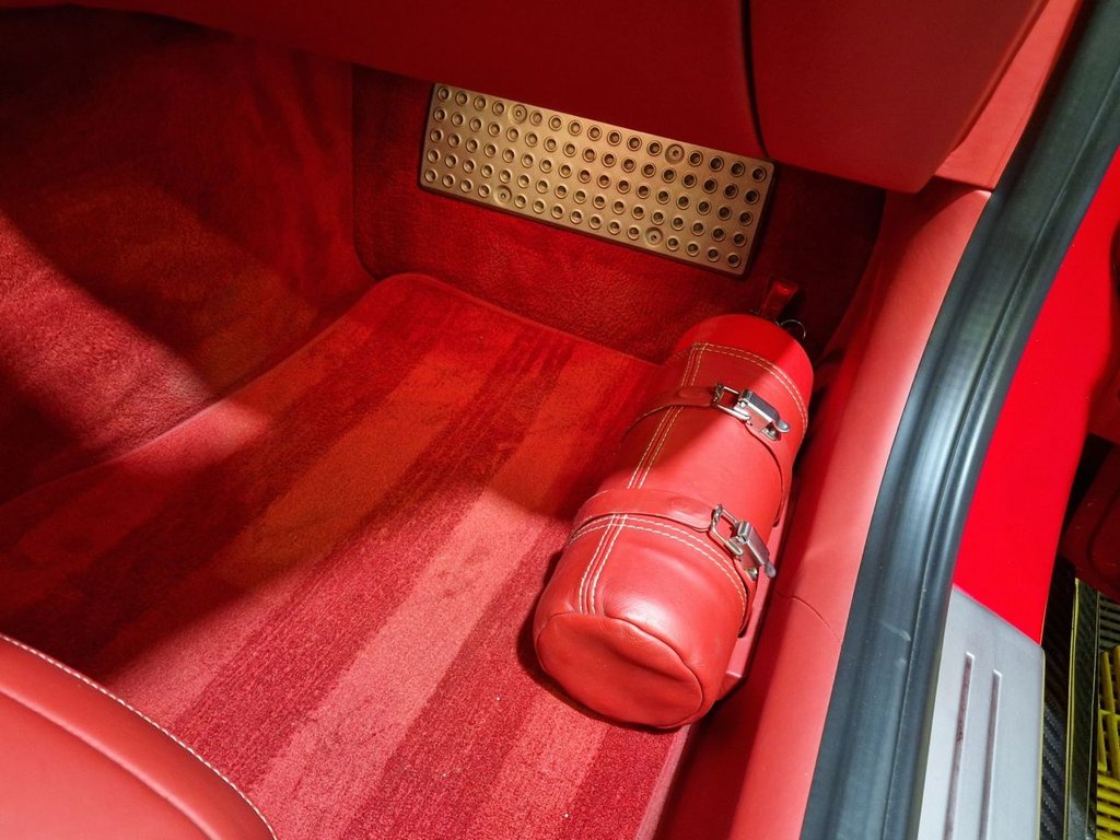 Used Ferrari F12 Berlinetta 2013 for sale - 76327868: Photo 25