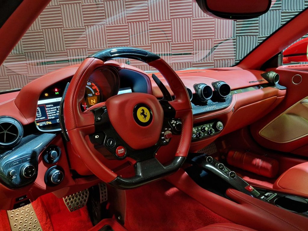 Used Ferrari F12 Berlinetta 2013 for sale - 76327868: Photo 31