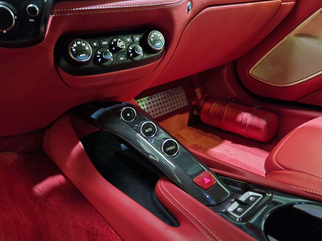 Used Ferrari F12 Berlinetta 2013 for sale - 76327868: Photo 33