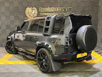 Used Land Rover Defender 2024 for sale - 78358388: Photo