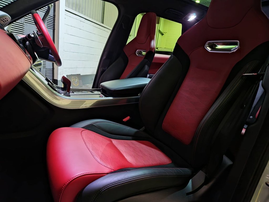 Used Land Rover Range Rover Sport 2020 for sale - 76711527: Photo 10