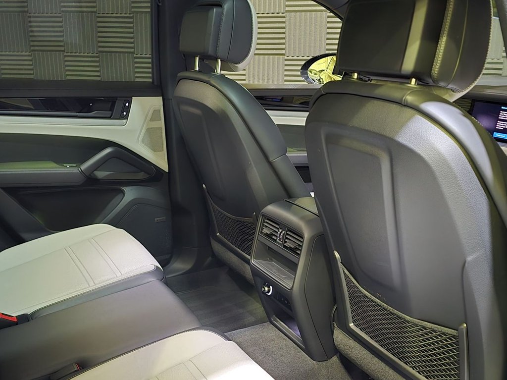 Used Porsche Cayenne 2024 for sale - 77139933: Photo 14