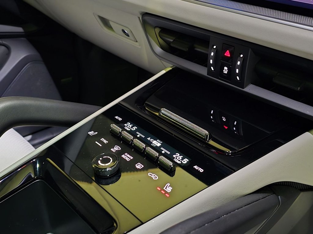 Used Porsche Cayenne 2024 for sale - 77139933: Photo 21