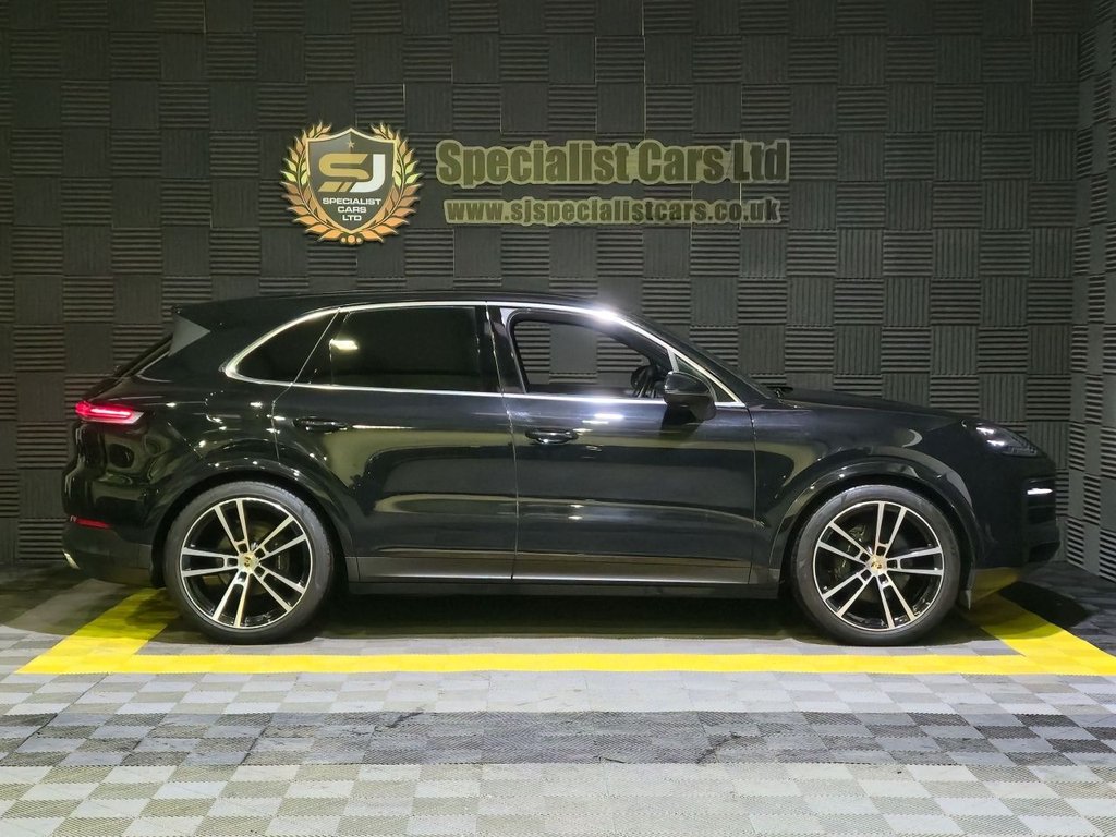Used Porsche Cayenne 2024 for sale - 77139933: Photo 31
