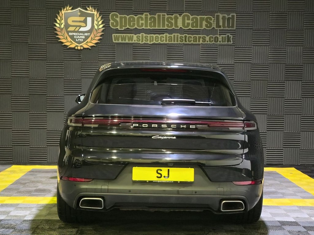 Used Porsche Cayenne 2024 for sale - 77139933: Photo 5