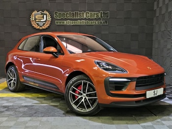 Used Porsche Macan 2023 for sale - 77966693: Photo
