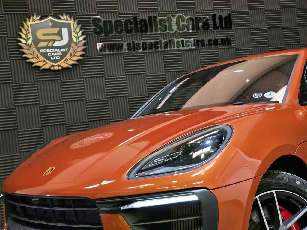 Used Porsche Macan 2023 for sale - 77966693: Photo 6