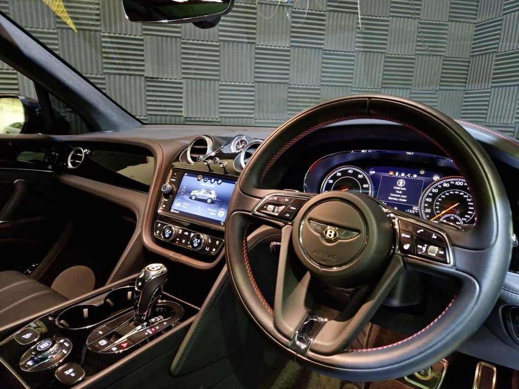 Used Bentley Bentayga 2019 for sale - 76333685: Photo 16