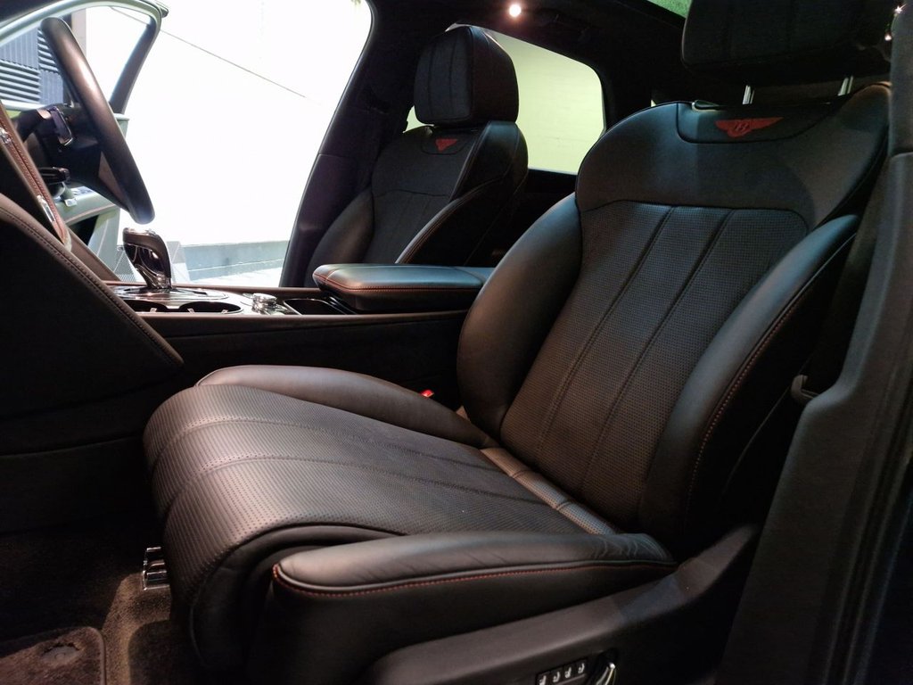 Used Bentley Bentayga 2019 for sale - 76333685: Photo 32