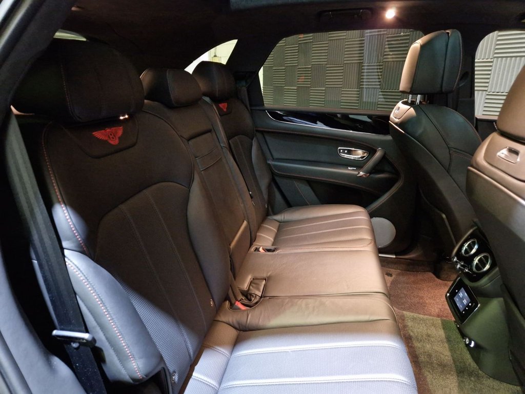 Used Bentley Bentayga 2019 for sale - 76333685: Photo 33