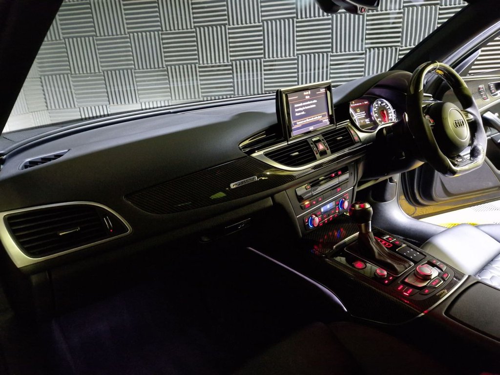 Used Audi RS6 2015 for sale - 76973136: Photo 11