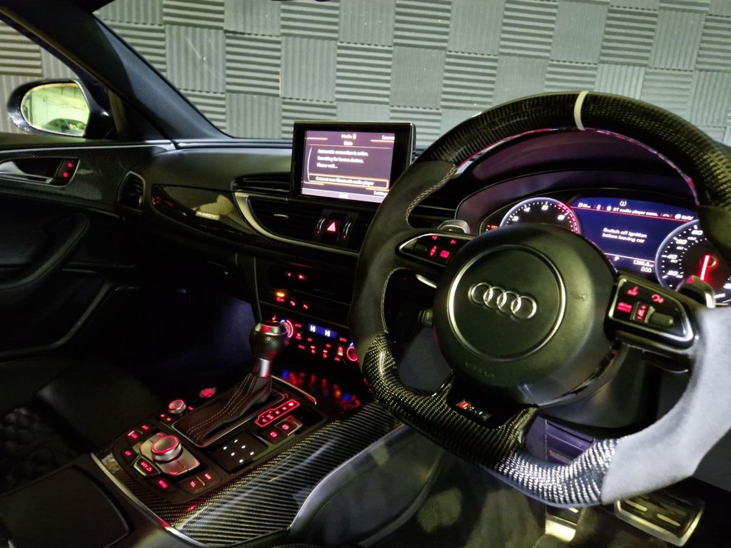 Used Audi RS6 2015 for sale - 76973136: Photo 16