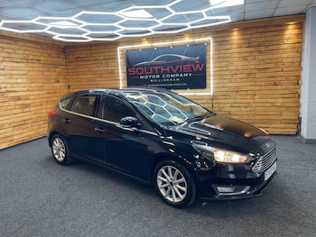 Used Ford Focus 2015 for sale - 79357120: Photo