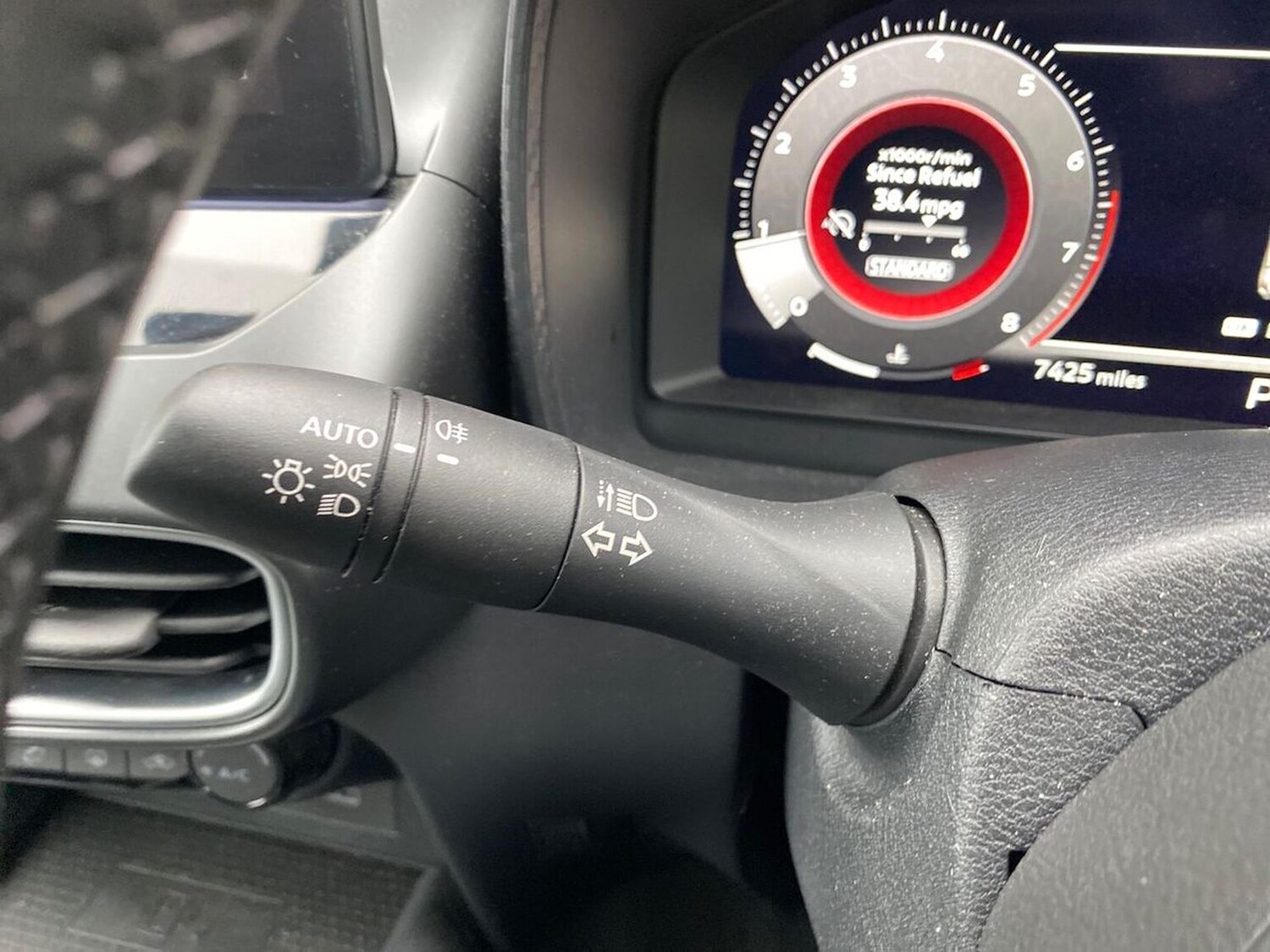 Used Nissan Juke 2024 for sale - 76030316: Photo 29