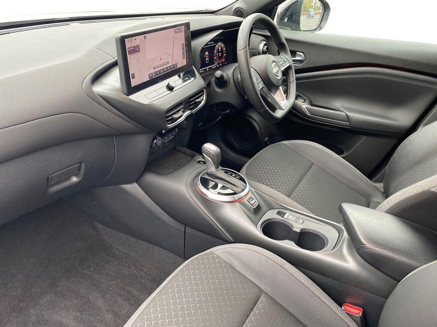 Used Nissan Juke 2024 for sale - 76030316: Photo 7