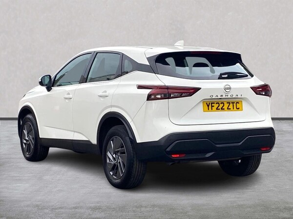Used Nissan Qashqai 2022 for sale - 75550434: Photo 2
