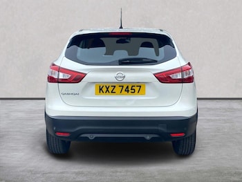 Used Nissan Qashqai 2017 for sale - 75968858: Photo