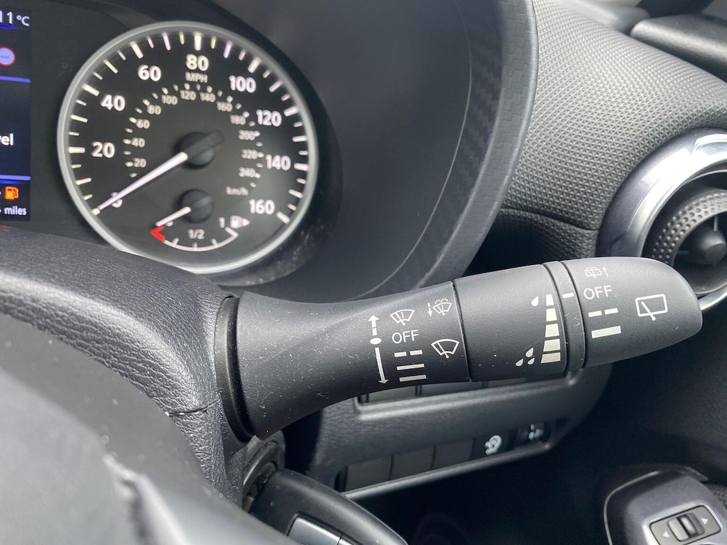 Used Nissan Juke 2022 for sale - 77973924: Photo 27