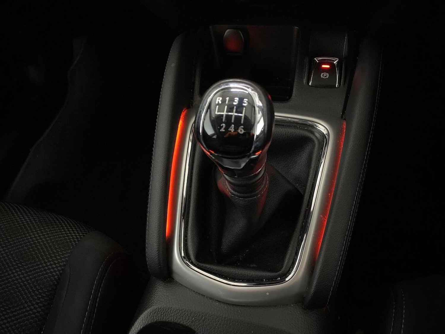 Used Nissan Qashqai 2017 for sale - 76693317: Photo 13