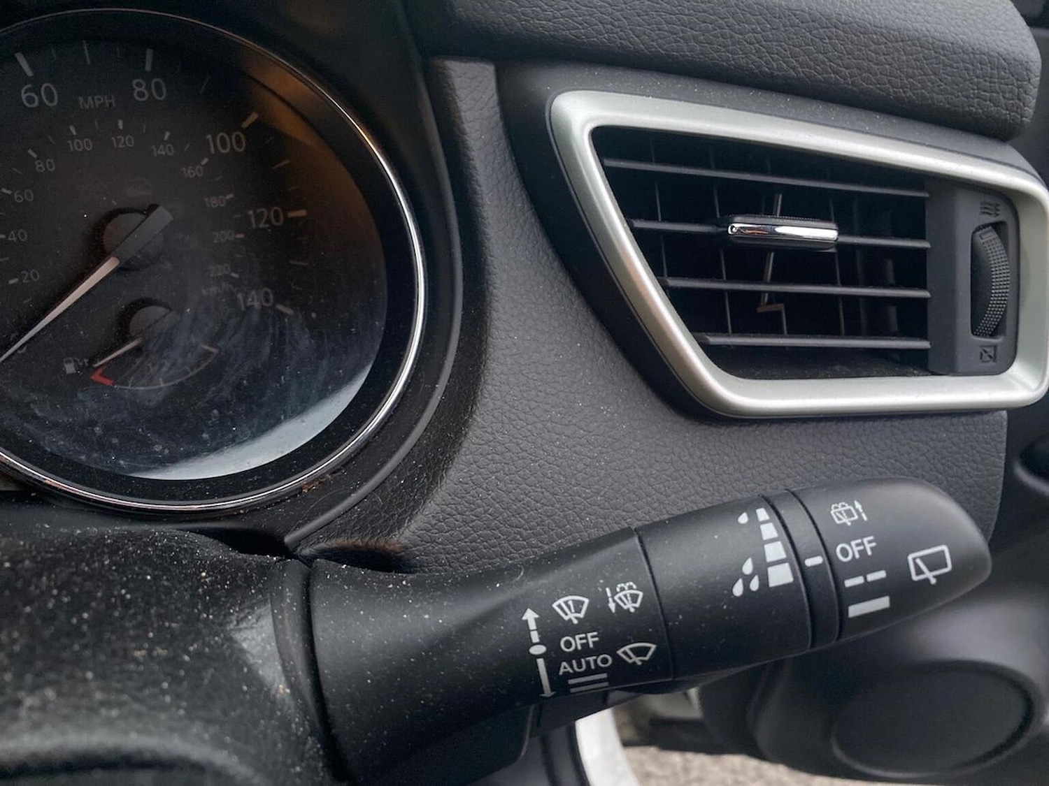 Used Nissan Qashqai 2017 for sale - 76693317: Photo 28