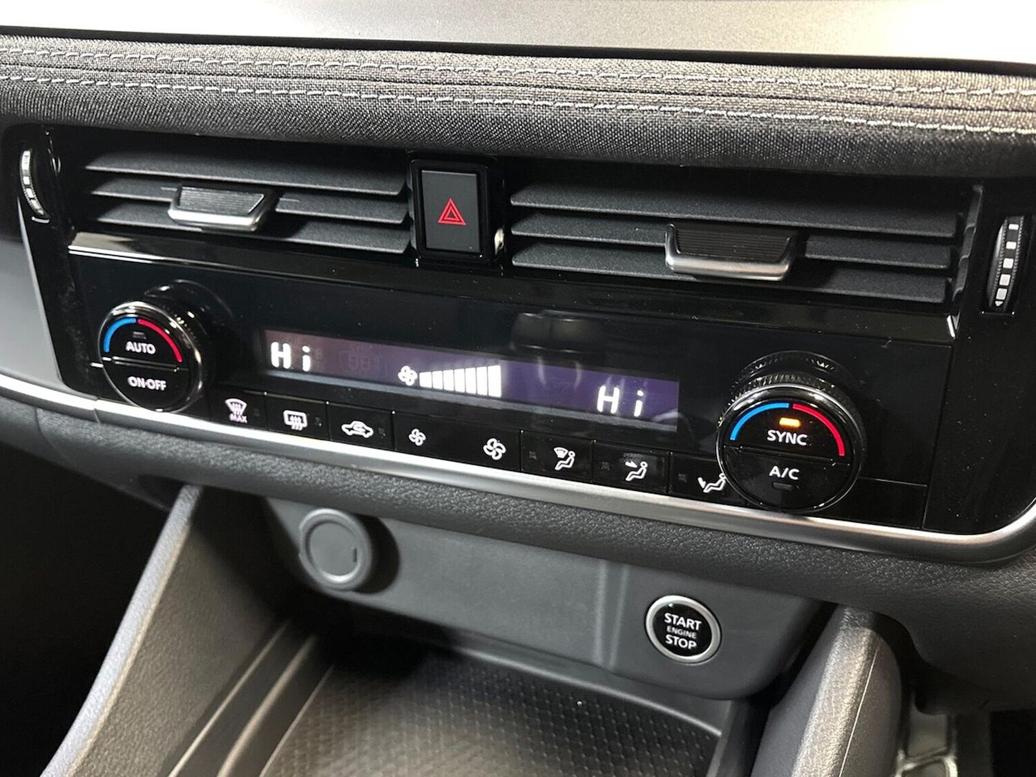 Used Nissan Qashqai 2025 for sale - 76426729: Photo 12