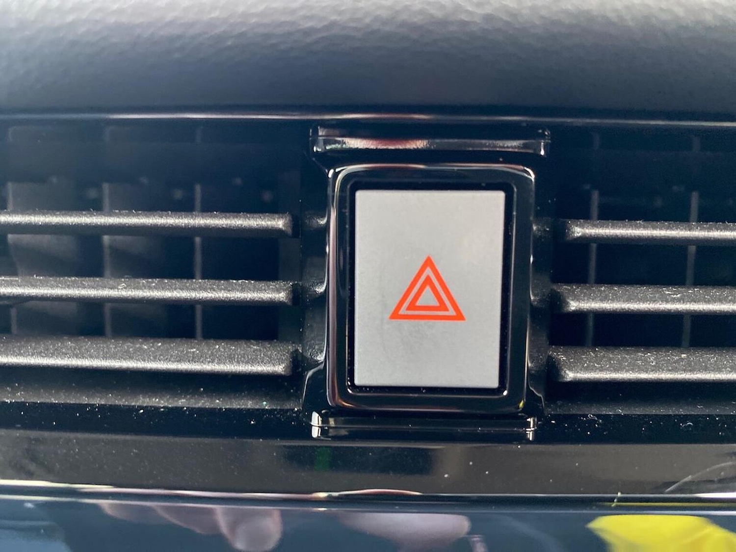 Used Nissan X-Trail 2023 for sale - 77775157: Photo 22