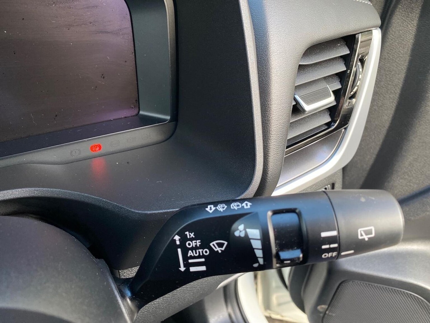 Used Nissan X-Trail 2023 for sale - 77775157: Photo 28