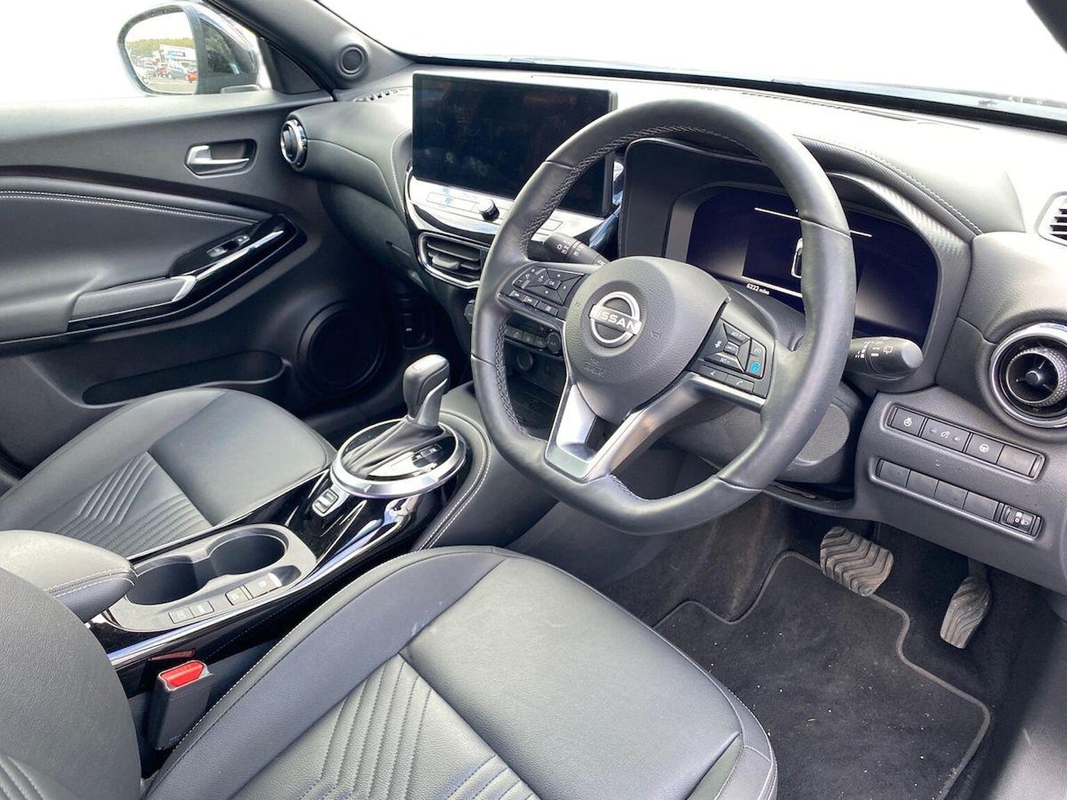 Used Nissan Juke 2024 for sale - 76181390: Photo 15