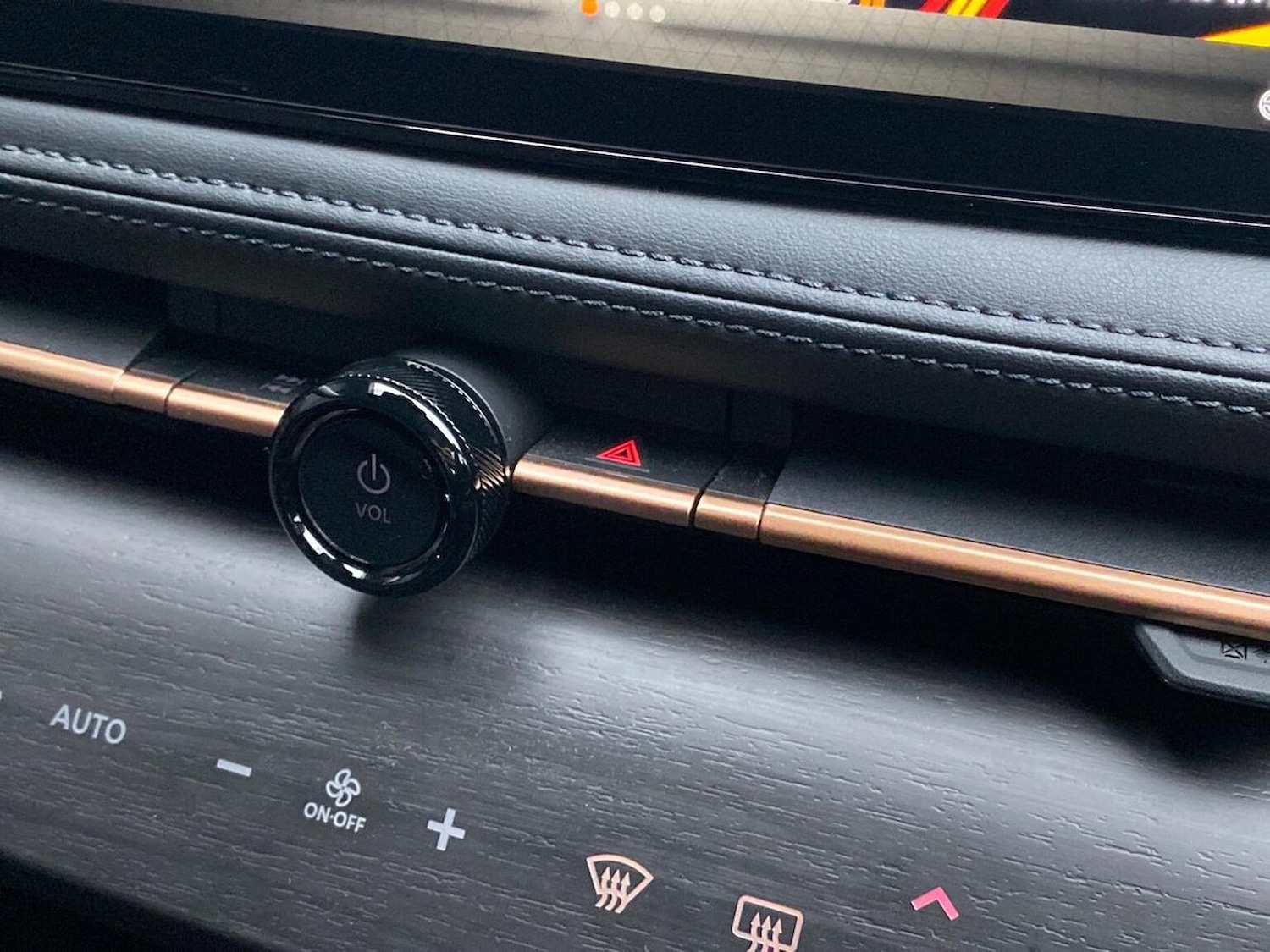 Used Nissan ARIYA 2025 for sale - 78192006: Photo 24