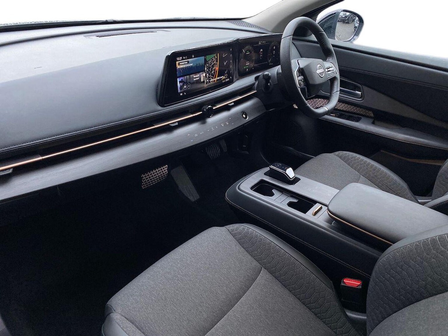 Used Nissan ARIYA 2025 for sale - 78192006: Photo 9